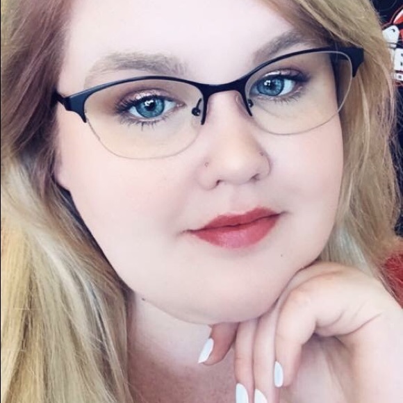 Introducing Myself!❤️❤️❤️ - Picture 2 of 6